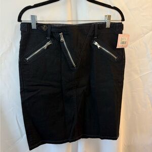 Marc By Marc Jacobs Black denim Pencil Skirt with Zipper Details